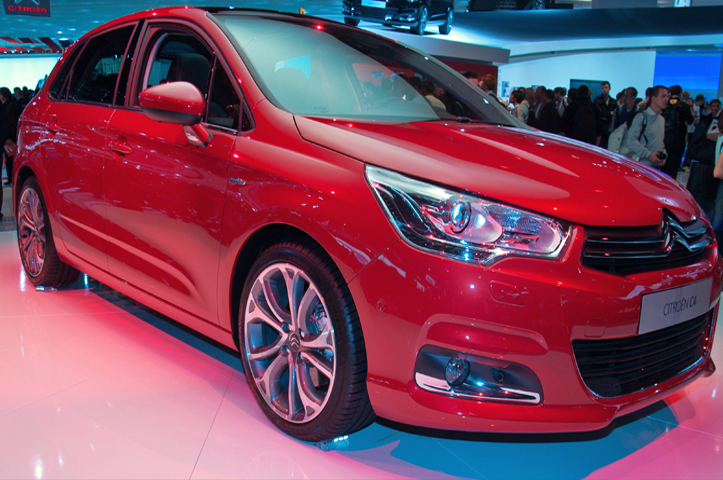 Citroen C4 hatchback is Impressive with Diesel Engines